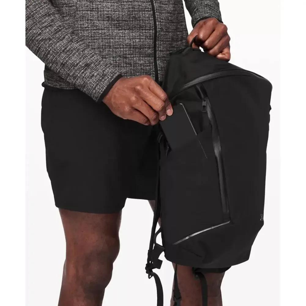 Lululemon More Miles Active Backpack 17L Black